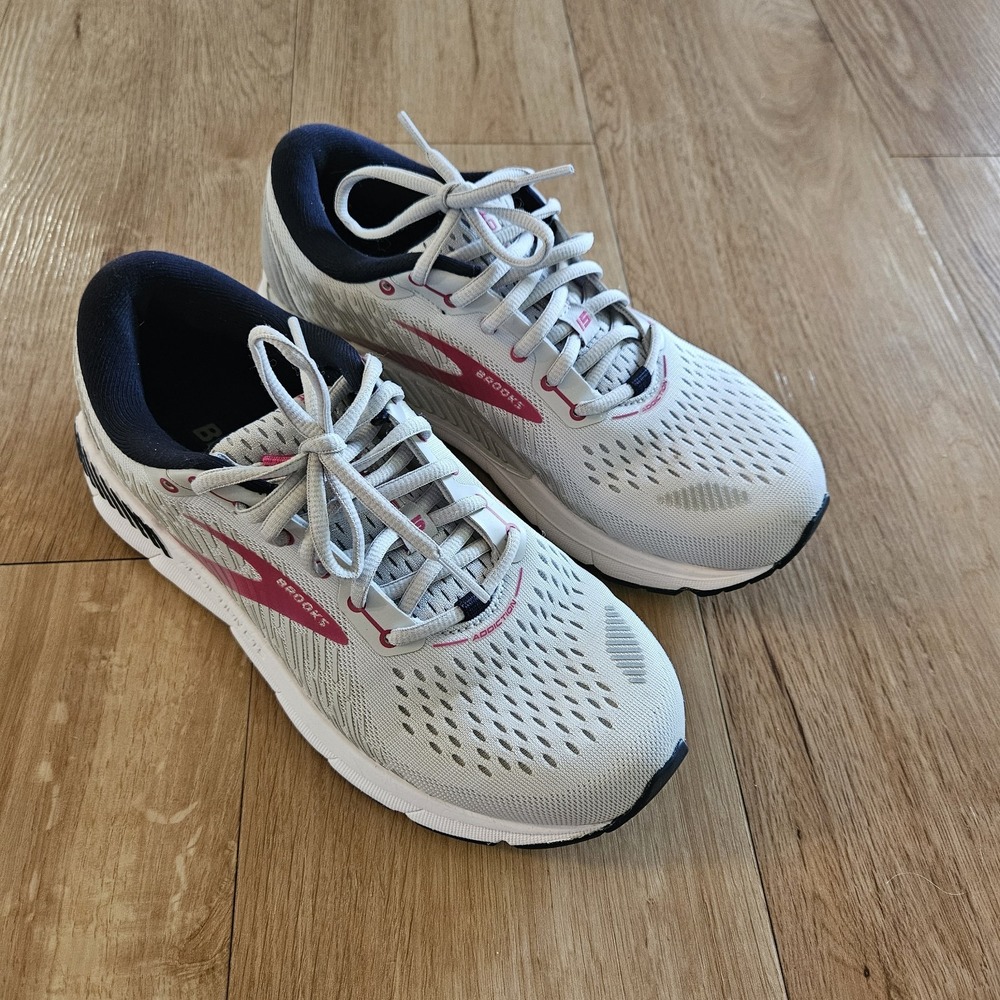 Brooks Addiction GTS 15 Oyster Lilac Rose Running Shoes Women's 8 1203521B054